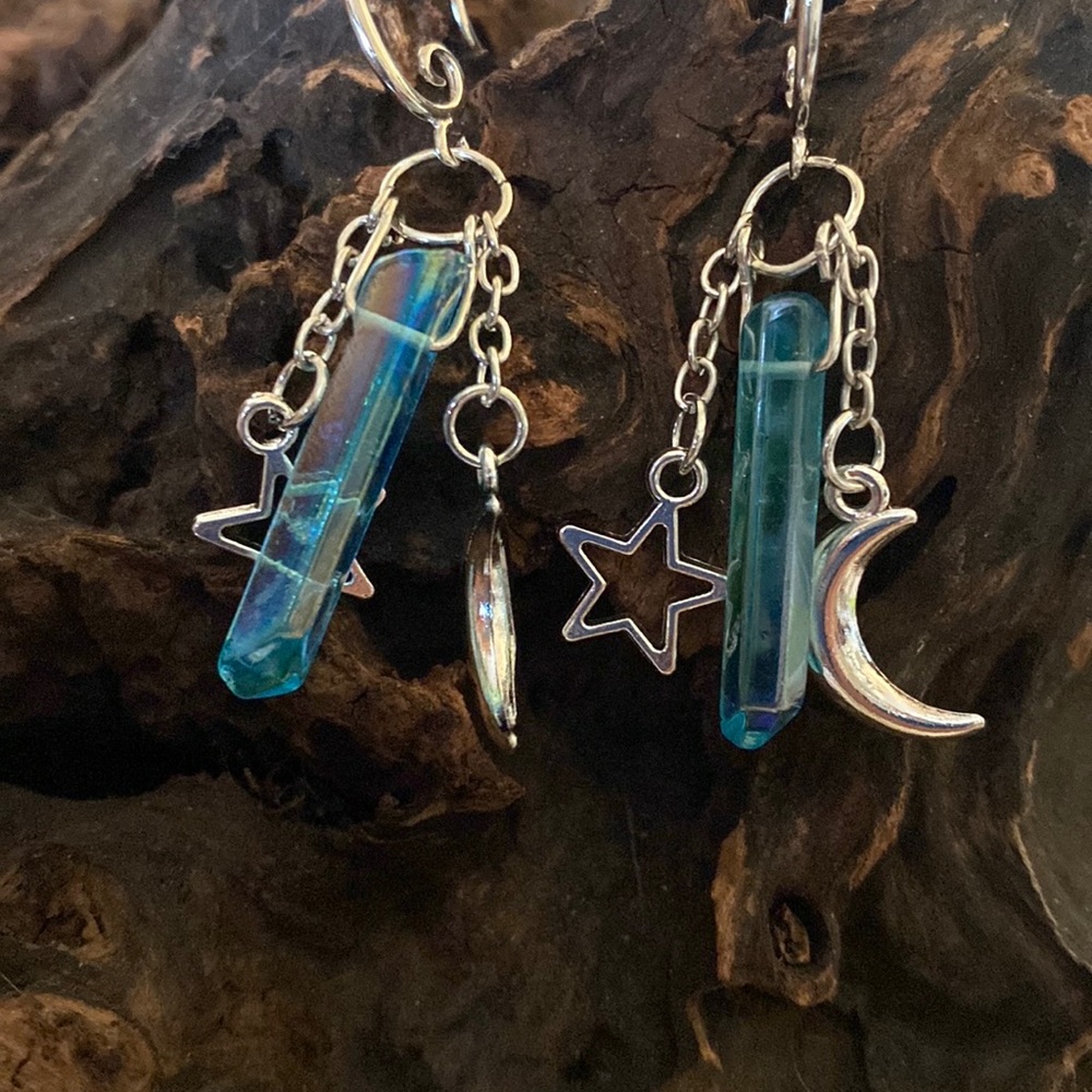 Moon an stars earrings